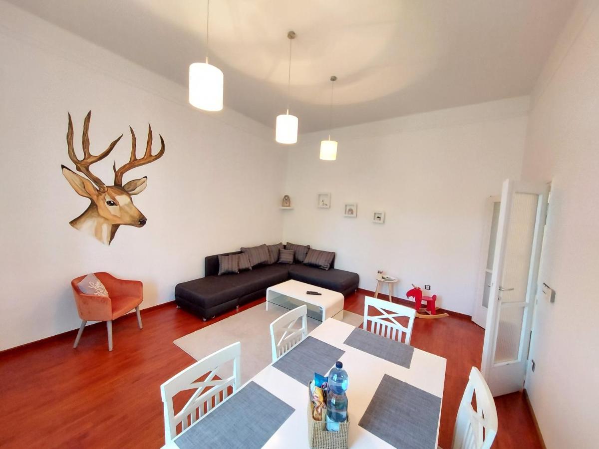 Deak Apartman โชพรอน ภายนอก รูปภาพ