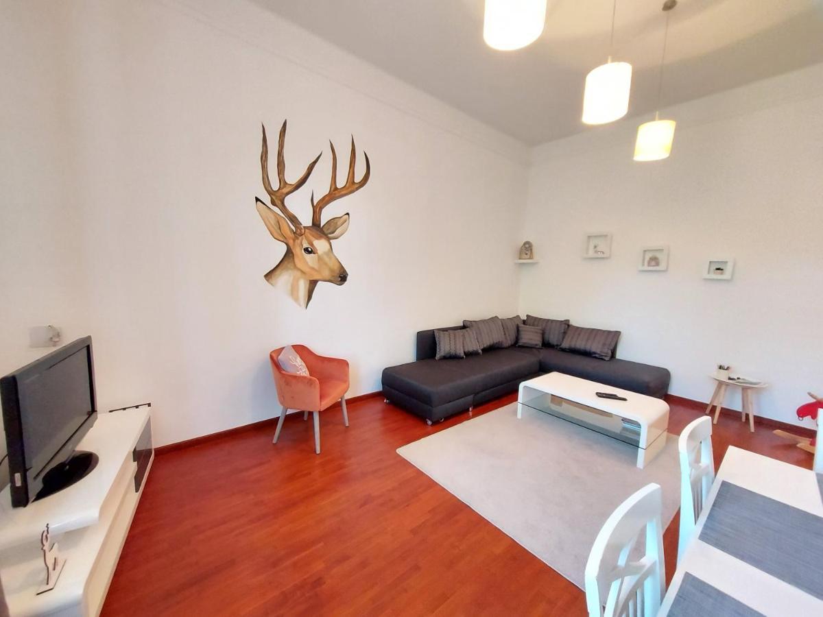 Deak Apartman โชพรอน ภายนอก รูปภาพ
