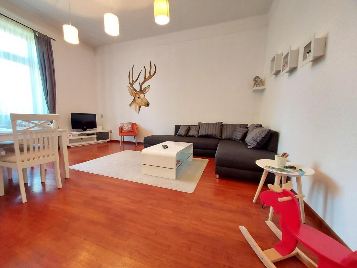 Deak Apartman โชพรอน ภายนอก รูปภาพ